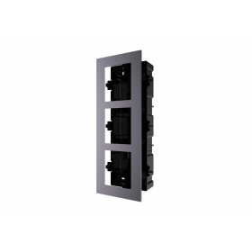 Panou frontal pentru 3 module videointerfon modular Hikvision DS-KD-ACF3 permite conectarea a 3 module de videointerfon modular 